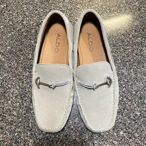 Aldo Guyaume- Brand new. Still has the wear sticker on the bottom.